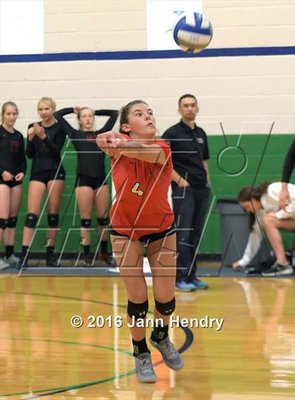 Thumbnail 3 in Flintridge Sacred Heart vs. Valley Christian (Durango Fall Classic) photogallery.