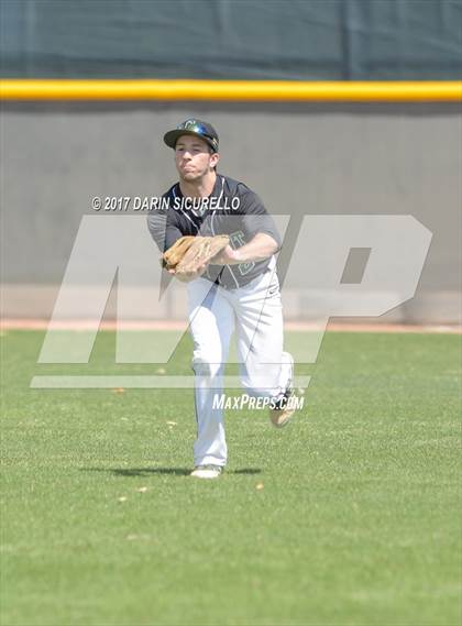 Thumbnail 3 in Niwot vs. Marist (Coach Bob Invitational)  photogallery.