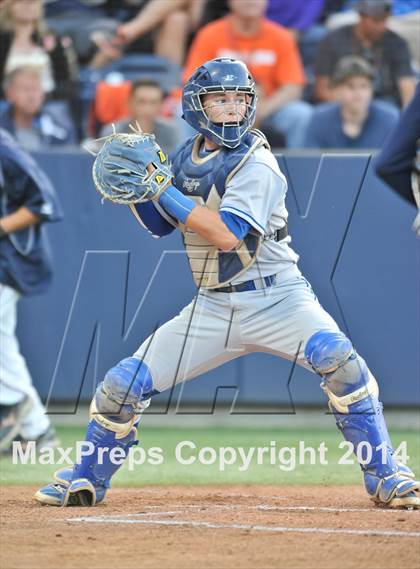Thumbnail 2 in Grossmont vs. Valhalla (CIF SDS D1 Final) photogallery.