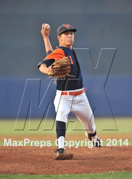 Thumbnail 3 in Grossmont vs. Valhalla (CIF SDS D1 Final) photogallery.
