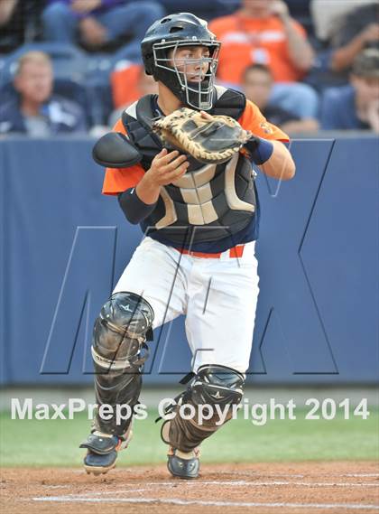 Thumbnail 2 in Grossmont vs. Valhalla (CIF SDS D1 Final) photogallery.