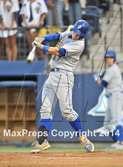 Thumbnail 2 in Grossmont vs. Valhalla (CIF SDS D1 Final) photogallery.