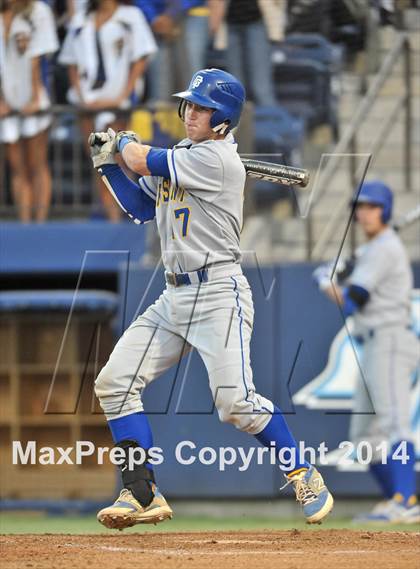 Thumbnail 3 in Grossmont vs. Valhalla (CIF SDS D1 Final) photogallery.