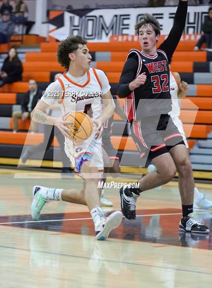 Thumbnail 3 in West @ Murray photogallery.