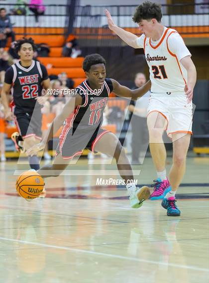 Thumbnail 2 in West @ Murray photogallery.