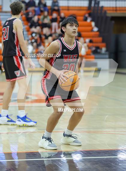 Thumbnail 3 in West @ Murray photogallery.