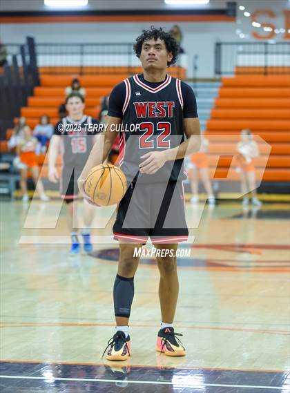 Thumbnail 2 in West @ Murray photogallery.