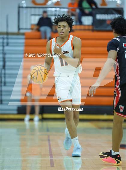 Thumbnail 3 in West @ Murray photogallery.