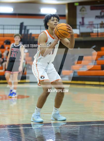 Thumbnail 1 in West @ Murray photogallery.