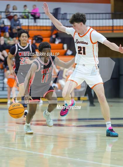 Thumbnail 1 in West @ Murray photogallery.