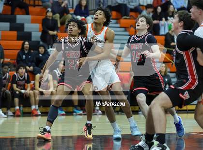 Thumbnail 1 in West @ Murray photogallery.