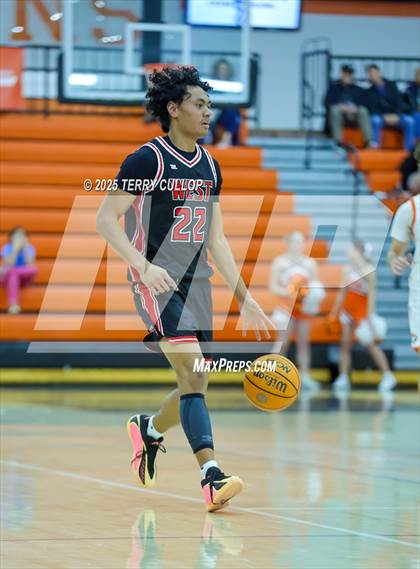 Thumbnail 1 in West @ Murray photogallery.