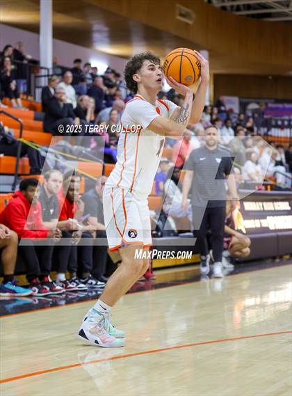 Thumbnail 3 in West @ Murray photogallery.