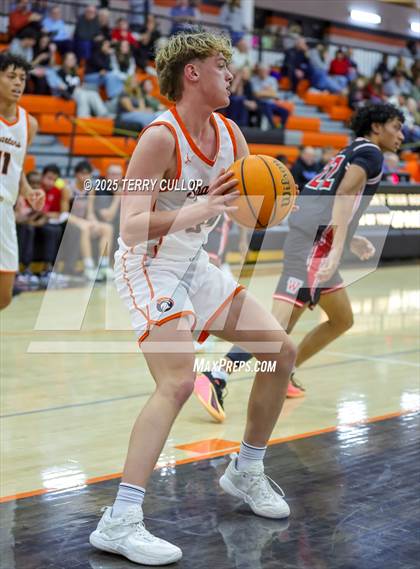 Thumbnail 2 in West @ Murray photogallery.