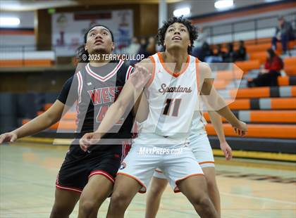 Thumbnail 3 in West @ Murray photogallery.