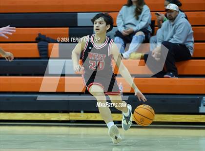 Thumbnail 1 in West @ Murray photogallery.