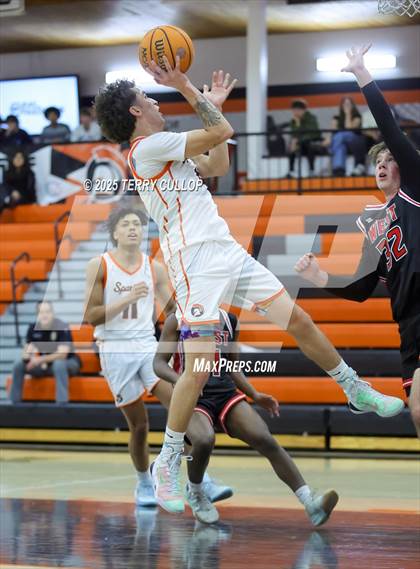 Thumbnail 3 in West @ Murray photogallery.