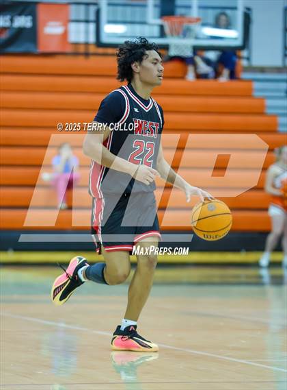 Thumbnail 3 in West @ Murray photogallery.