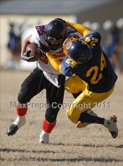 Thumbnail 2 in Triad @ Marion (IHSA Class 5A Playoffs - First Round) photogallery.