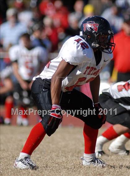 Thumbnail 3 in Triad @ Marion (IHSA Class 5A Playoffs - First Round) photogallery.