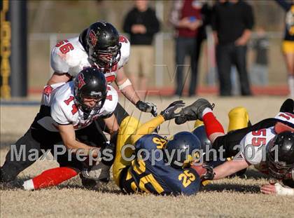 Thumbnail 1 in Triad @ Marion (IHSA Class 5A Playoffs - First Round) photogallery.