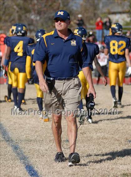 Thumbnail 2 in Triad @ Marion (IHSA Class 5A Playoffs - First Round) photogallery.