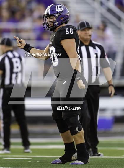 Thumbnail 2 in A&M Consolidated @ College Station photogallery.
