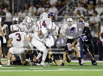 Thumbnail 3 in A&M Consolidated @ College Station photogallery.