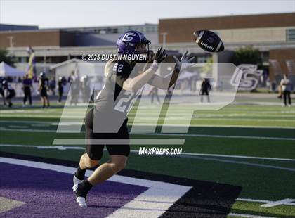 Thumbnail 2 in A&M Consolidated @ College Station photogallery.