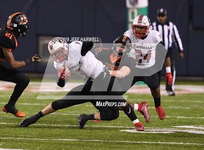 Thumbnail 3 in Washington vs. La Salle (OHSAA D2 Final)  photogallery.