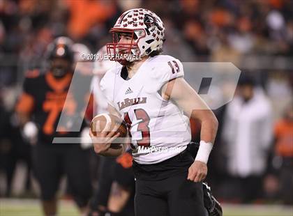 Thumbnail 3 in Washington vs. La Salle (OHSAA D2 Final)  photogallery.