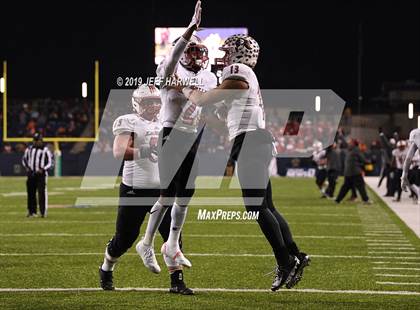 Thumbnail 3 in Washington vs. La Salle (OHSAA D2 Final)  photogallery.