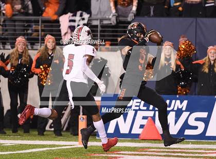 Thumbnail 1 in Washington vs. La Salle (OHSAA D2 Final)  photogallery.