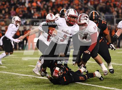 Thumbnail 3 in Washington vs. La Salle (OHSAA D2 Final)  photogallery.