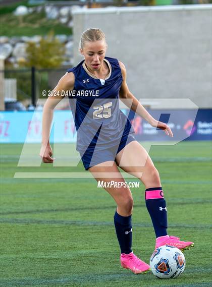 Thumbnail 3 in Rowland Hall vs. Waterford (UHSAA 2A Semifinal) photogallery.