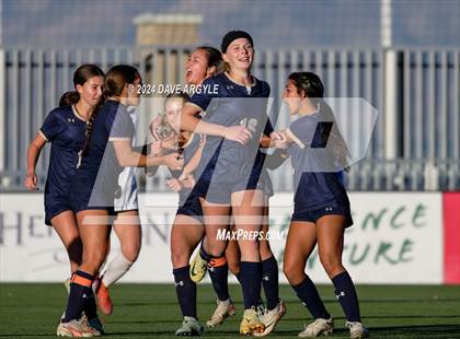 Thumbnail 2 in Rowland Hall vs. Waterford (UHSAA 2A Semifinal) photogallery.