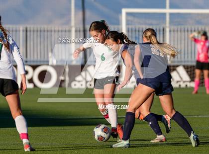 Thumbnail 2 in Rowland Hall vs. Waterford (UHSAA 2A Semifinal) photogallery.