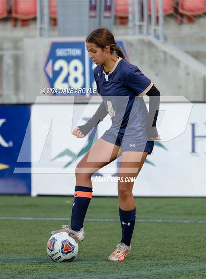 Thumbnail 1 in Rowland Hall vs. Waterford (UHSAA 2A Semifinal) photogallery.