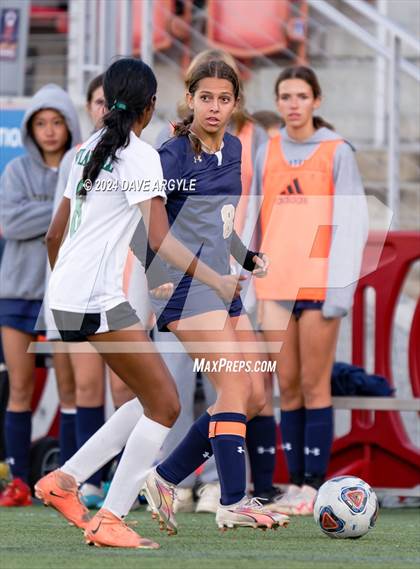 Thumbnail 3 in Rowland Hall vs. Waterford (UHSAA 2A Semifinal) photogallery.