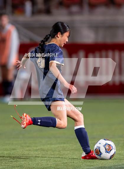 Thumbnail 3 in Rowland Hall vs. Waterford (UHSAA 2A Semifinal) photogallery.