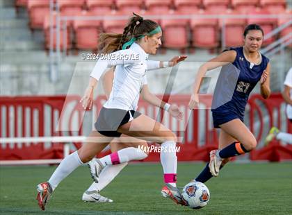 Thumbnail 2 in Rowland Hall vs. Waterford (UHSAA 2A Semifinal) photogallery.