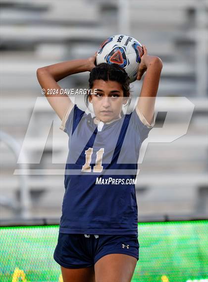 Thumbnail 3 in Rowland Hall vs. Waterford (UHSAA 2A Semifinal) photogallery.