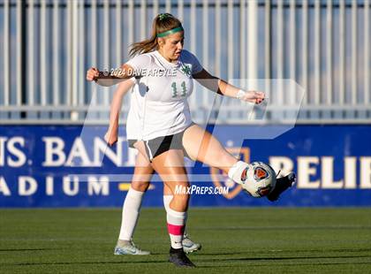 Thumbnail 1 in Rowland Hall vs. Waterford (UHSAA 2A Semifinal) photogallery.