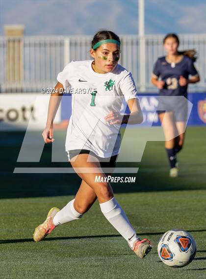 Thumbnail 3 in Rowland Hall vs. Waterford (UHSAA 2A Semifinal) photogallery.
