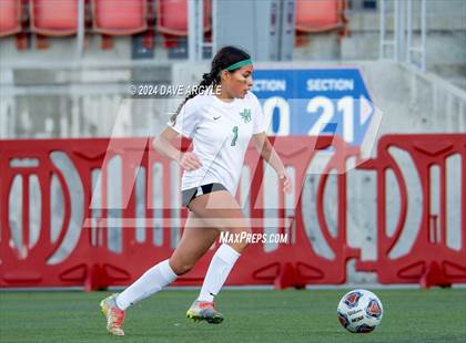 Thumbnail 1 in Rowland Hall vs. Waterford (UHSAA 2A Semifinal) photogallery.
