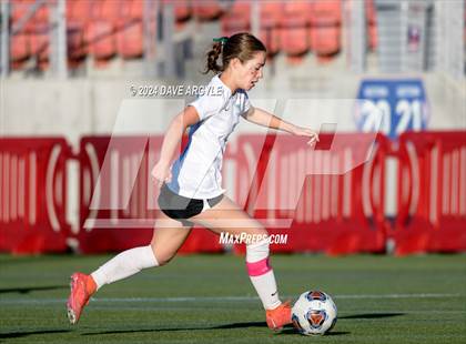 Thumbnail 2 in Rowland Hall vs. Waterford (UHSAA 2A Semifinal) photogallery.