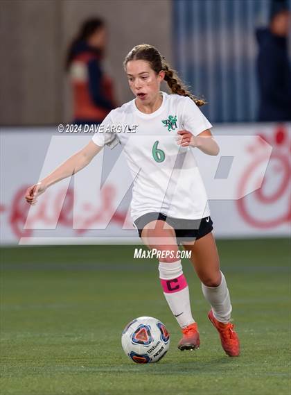 Thumbnail 1 in Rowland Hall vs. Waterford (UHSAA 2A Semifinal) photogallery.