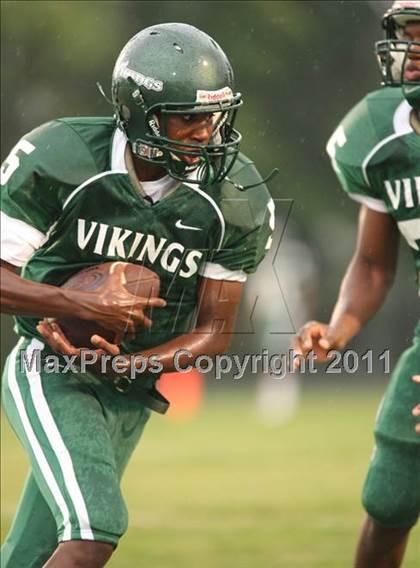 Thumbnail 1 in Brooke Point @ Loudoun Valley photogallery.