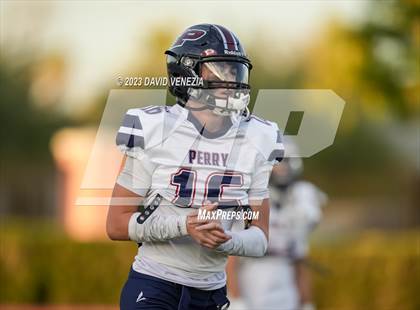 Thumbnail 1 in Perry @ Chandler photogallery.