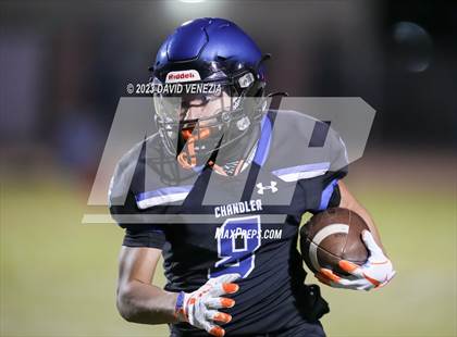 Thumbnail 1 in Perry @ Chandler photogallery.